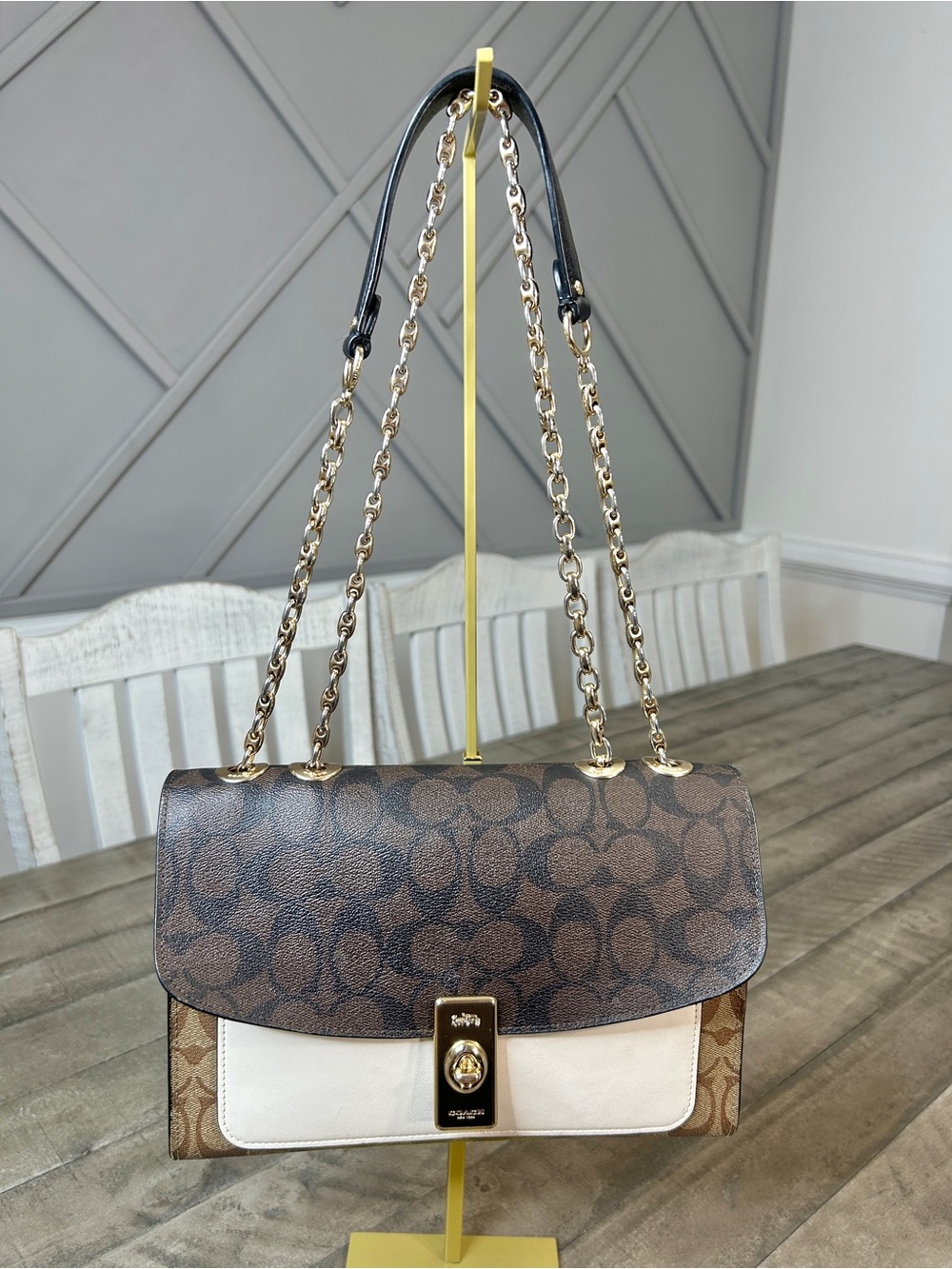 Coach Lane Shoulder Bag Blocked Signature Canvas Leather Purse C1539 - Picture 2 of 11